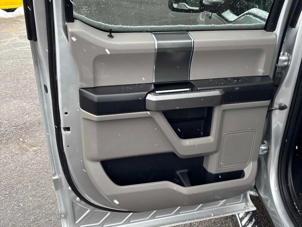 Ford F150 * XLT * CARFAX *    | Mobile.bg   11