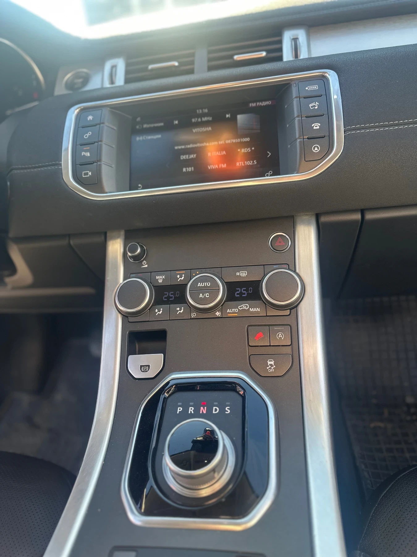 Land Rover Range Rover Evoque 4x4 R-Dinamic 2.0d 210�.� 9 �������� | Mobile.bg � ����������� 17