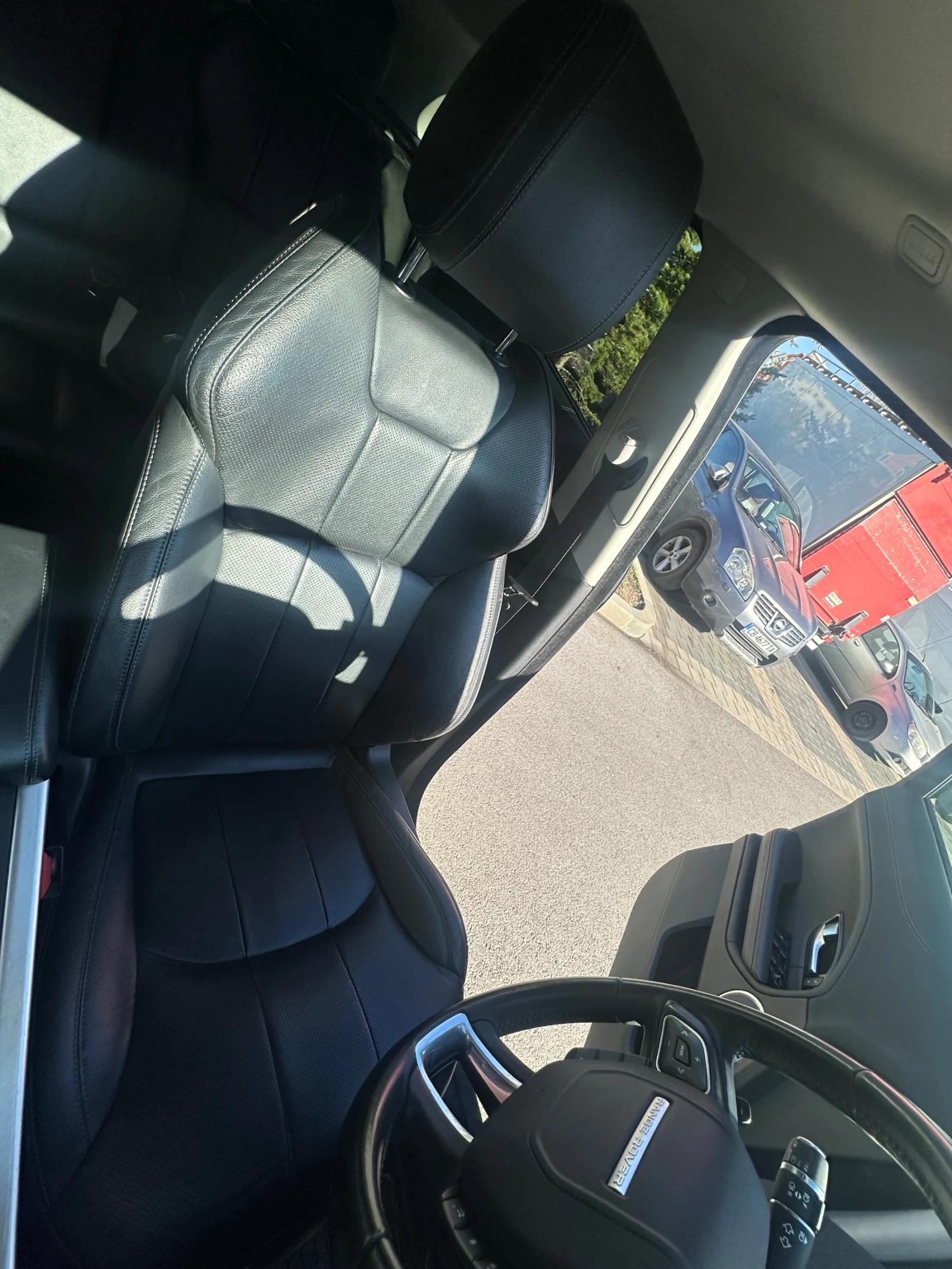 Land Rover Range Rover Evoque 4x4 R-Dinamic 2.0d 210к.с 9 скорости - изображение 7