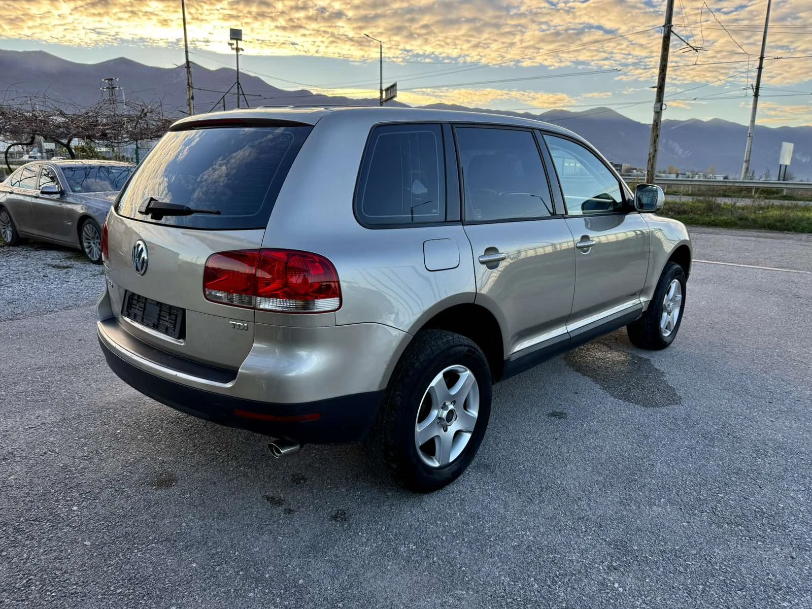 VW Touareg 2.5TDI 174kc Italia | Mobile.bg � ����������� 5