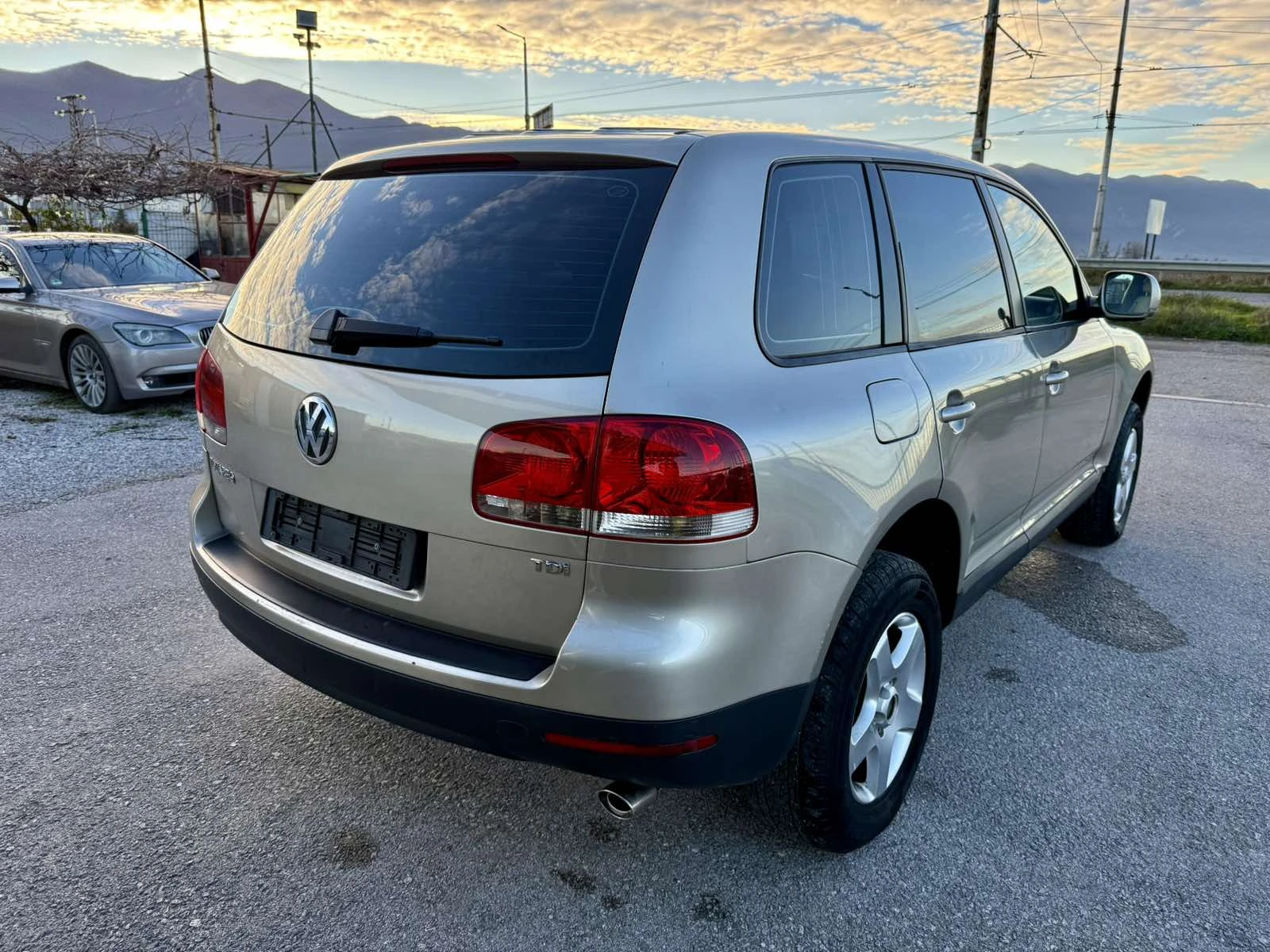 VW Touareg 2.5TDI 174kc Italia | Mobile.bg � ����������� 6