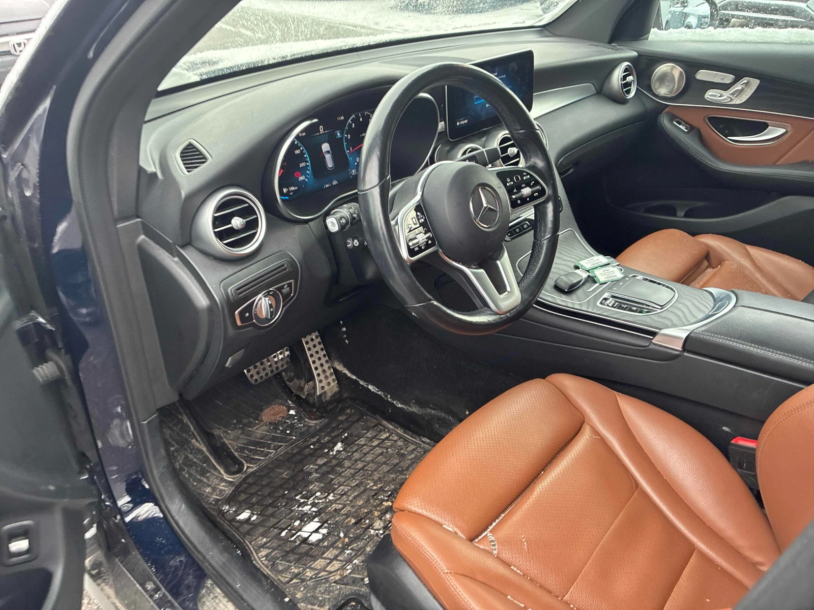 Mercedes-Benz GLC 300 4MATIC* BURMESTER* ДИГИТАЛНО* ТАБЛО* 360КАМЕРА*  - изображение 8