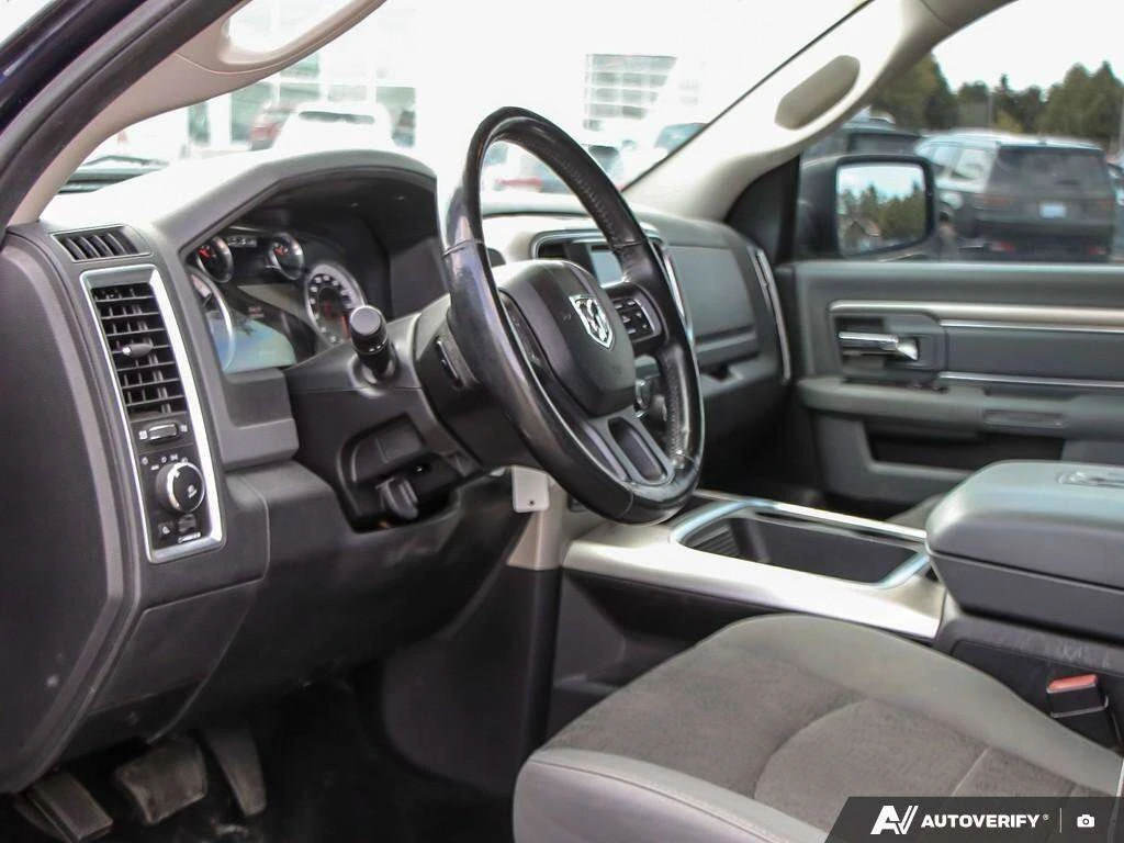 Dodge RAM 1500 * SLT * CARFAX * ЦЕНА ДО БГ - изображение 10