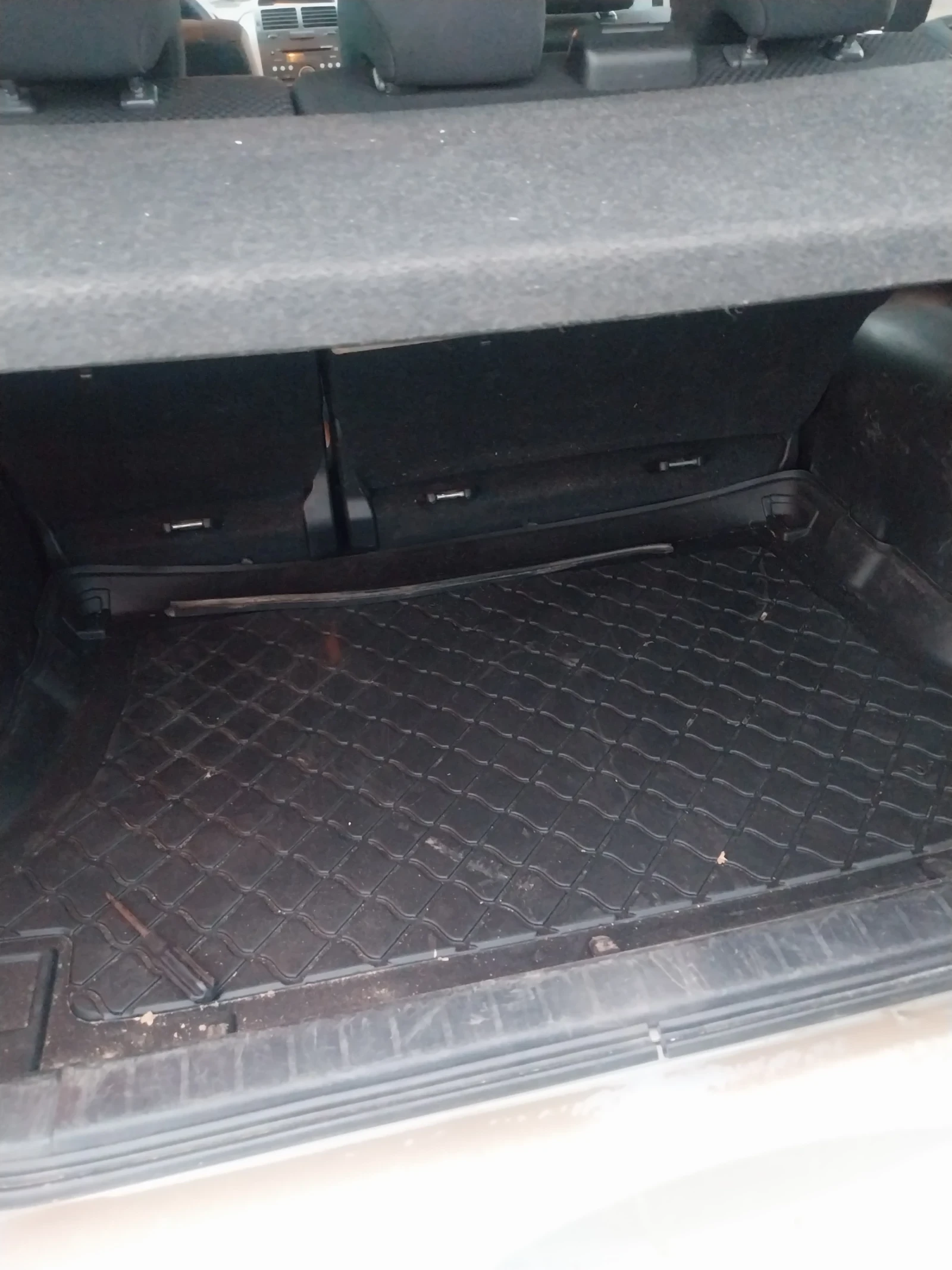 Suzuki Grand vitara Авомобил, снимка 7 - Автомобили и джипове - 53906444