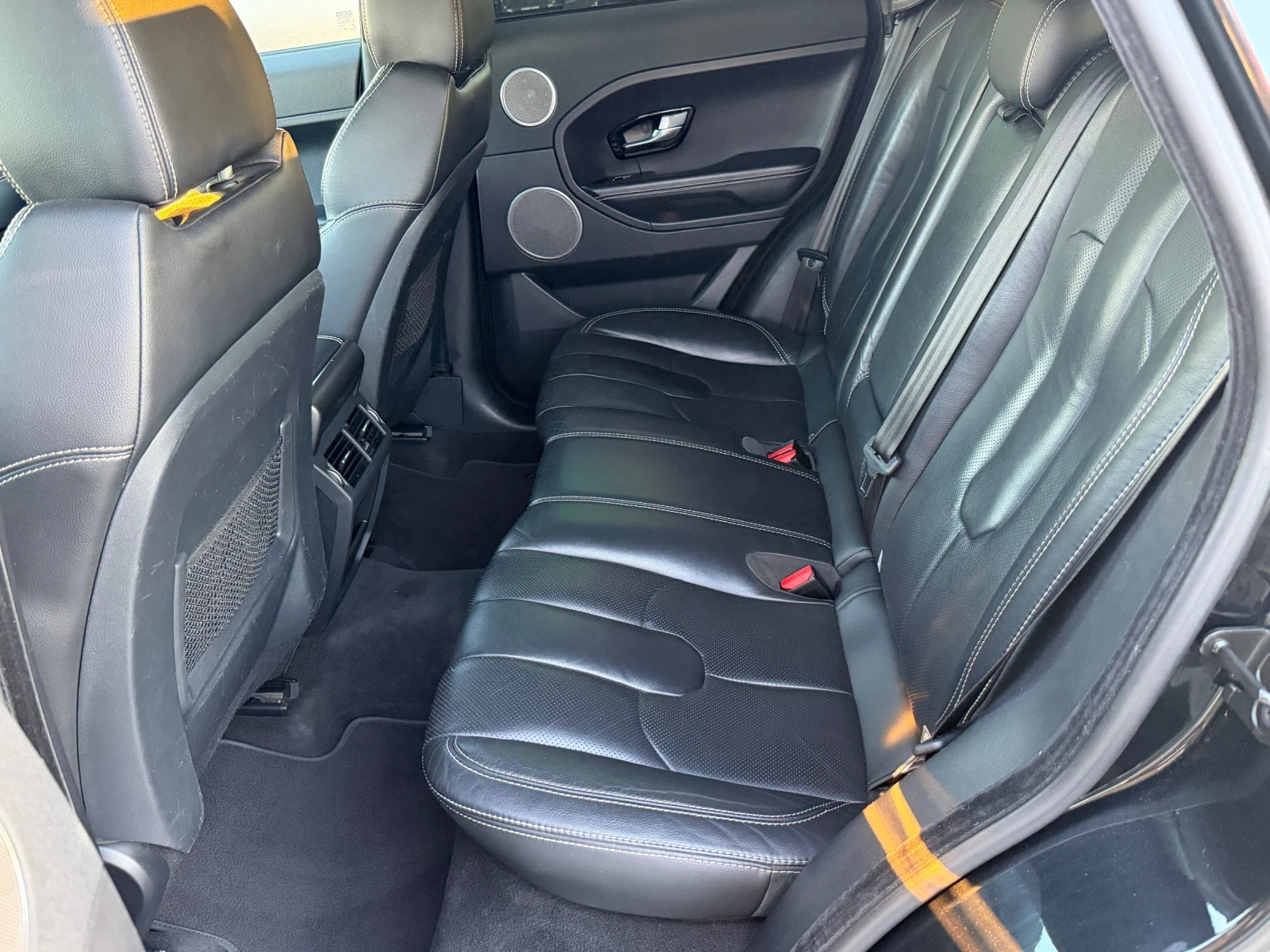 Land Rover Range Rover Evoque 2.2D* 2016г* FULL MAX* Панорама* 204.000КМ* , снимка 9 - Автомобили и джипове - 54557241