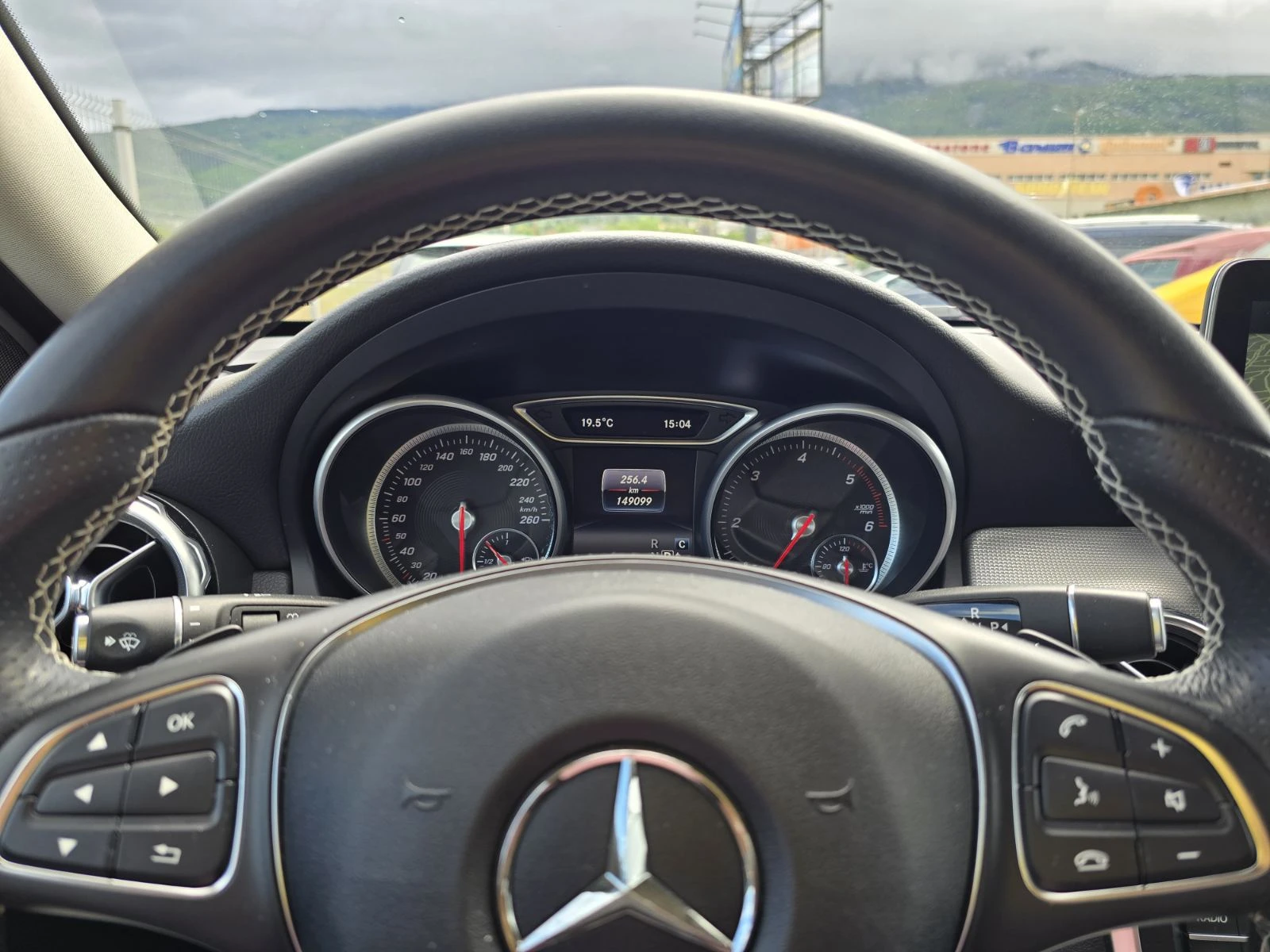 Mercedes-Benz GLA 200 200CDI АВТОМАТИК FACE, снимка 16 - Автомобили и джипове - 54653777
