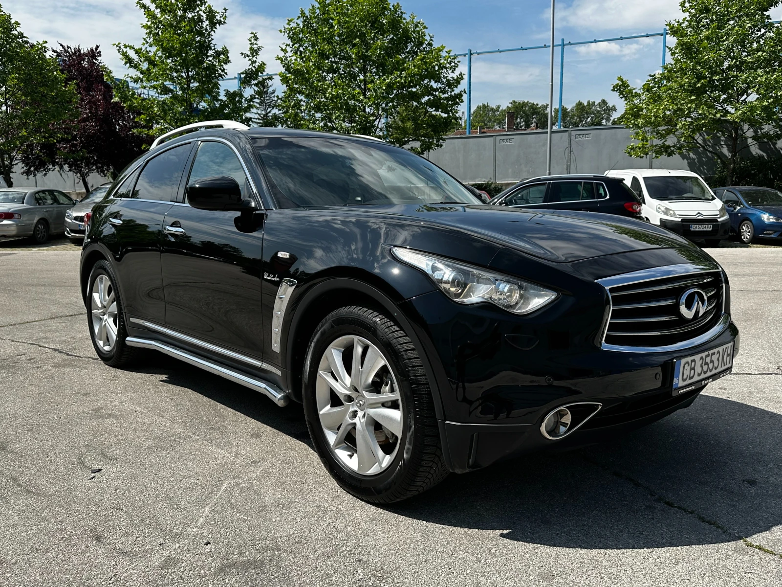 Infiniti Fx 30, снимка 6 - Автомобили и джипове - 54748087