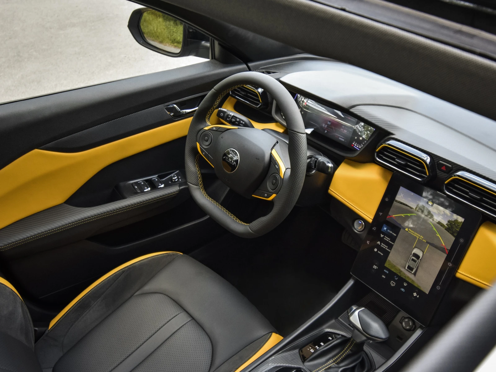 DONGFENG E3 | Mobile.bg � ����������� 7