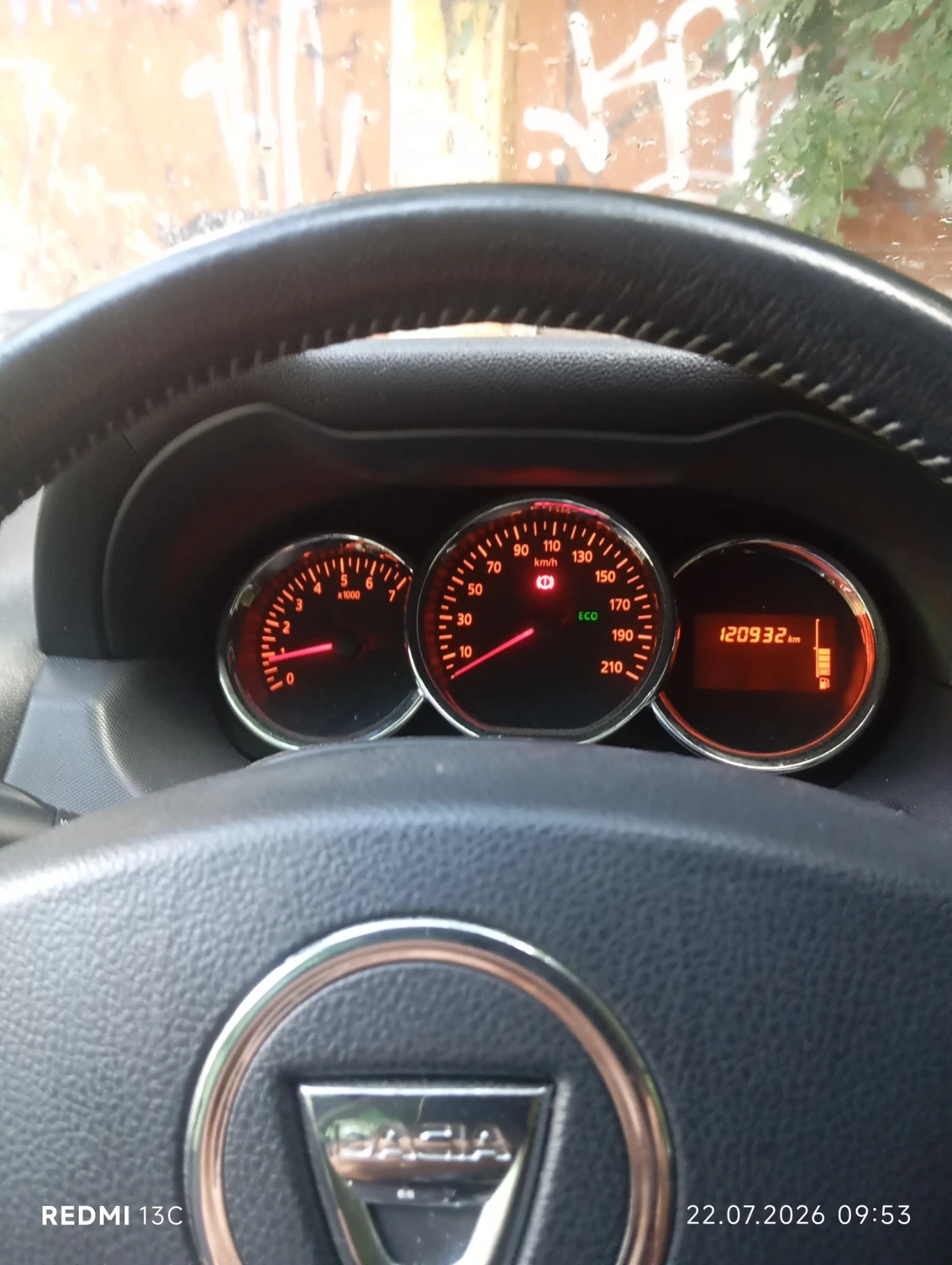 Dacia Duster, снимка 3 - Автомобили и джипове - 55376156