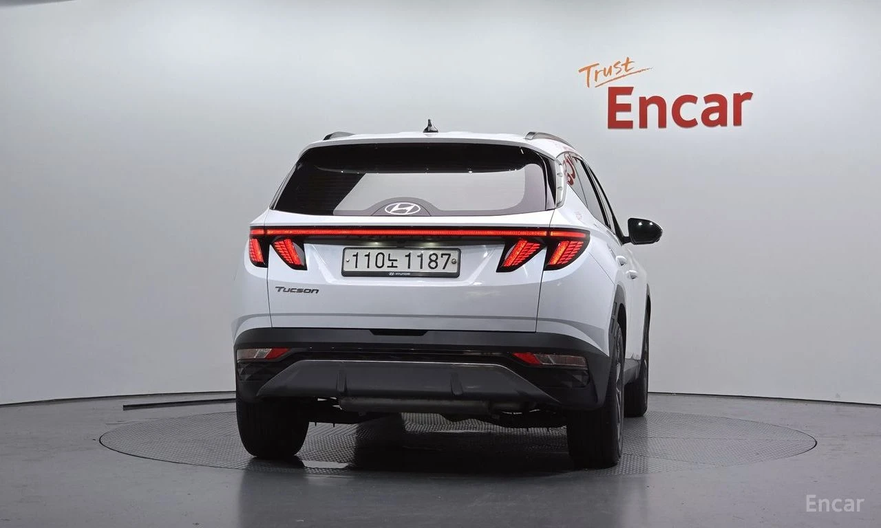 Hyundai Tucson HYBRID* INSPIRATION* ОБДУХВАНЕ* ДИСТРОНИК* 360КАМЕ, снимка 4 - Автомобили и джипове - 55606261