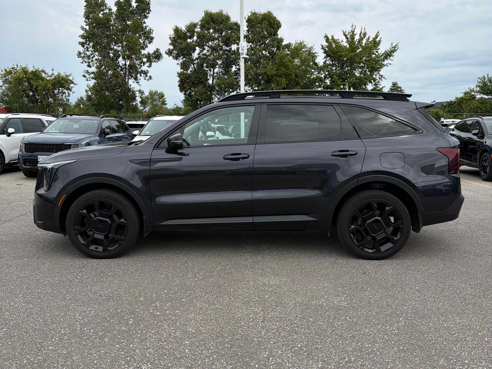 Kia Sorento * X Line Limited AWD w/Black Interior * CARFAX * , снимка 15 - Автомобили и джипове - 56120842