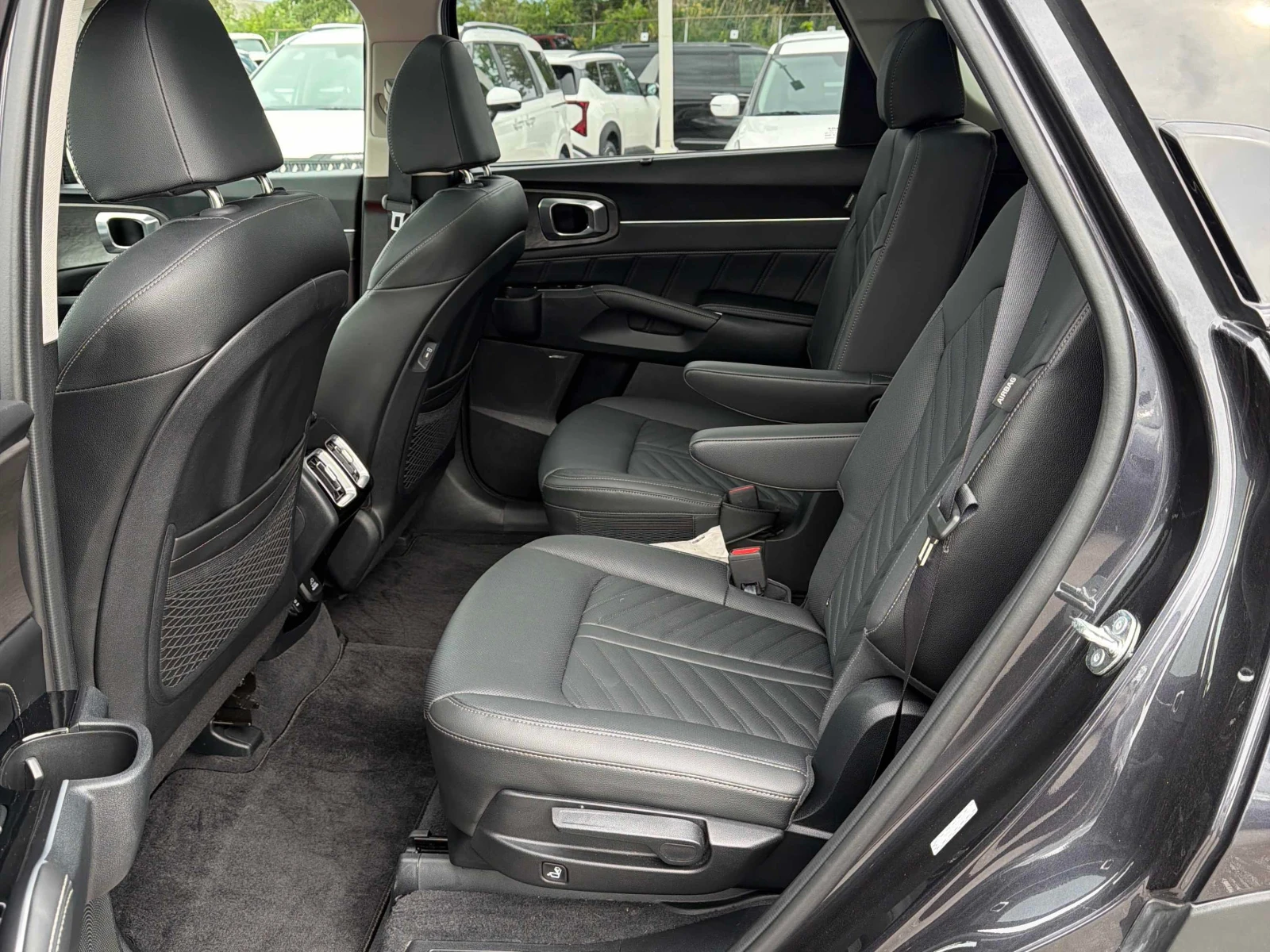 Kia Sorento * X Line Limited AWD w/Black Interior * CARFAX * , снимка 10 - Автомобили и джипове - 56120842