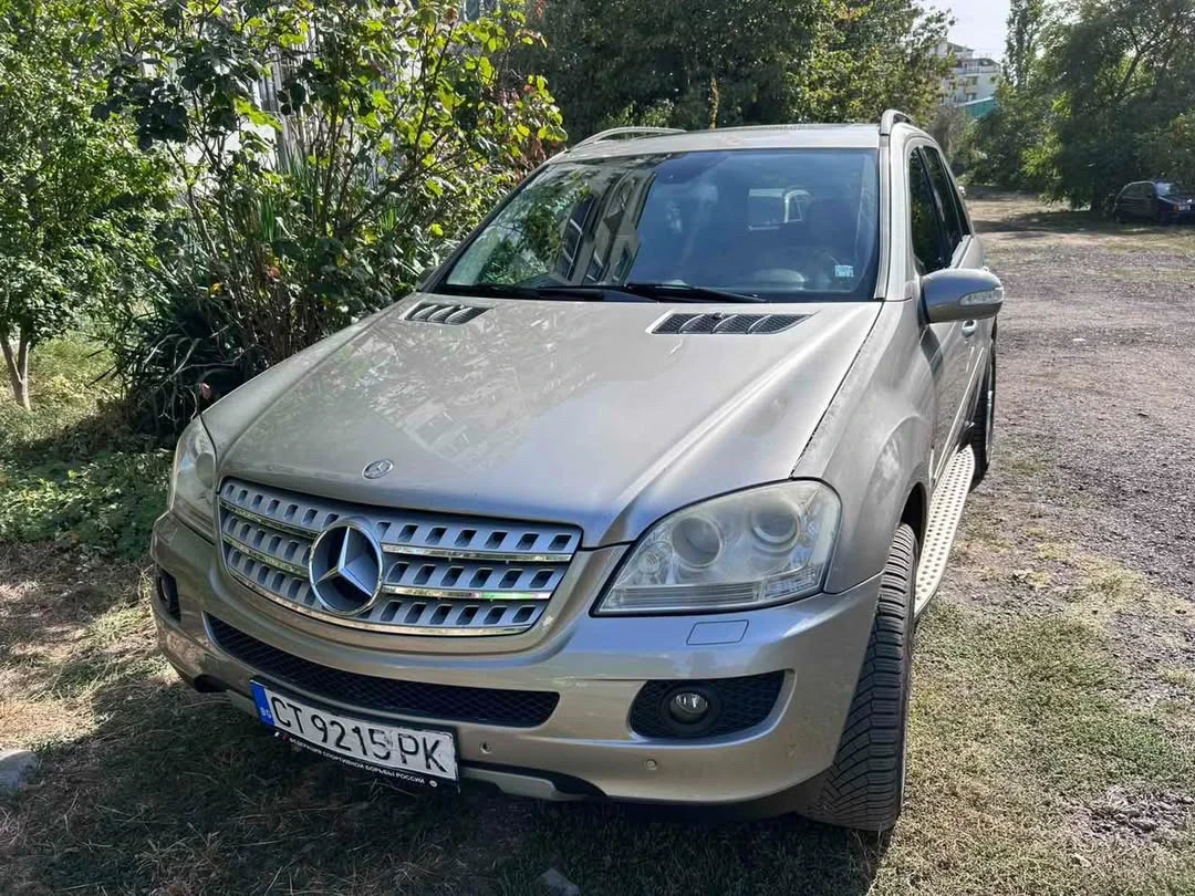 Mercedes-Benz ML 320, снимка 2 - Автомобили и джипове - 56494736