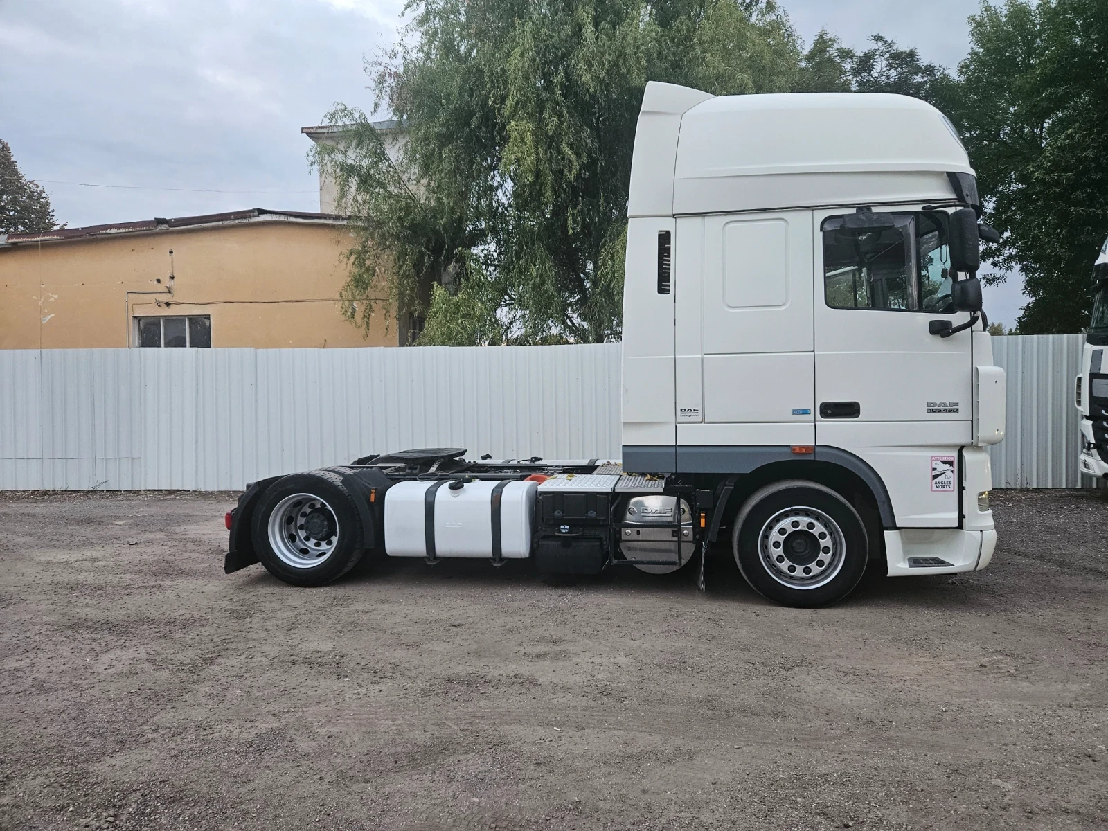 Daf XF 105 FT 105.460 Ретардер, мега, снимка 2 - Камиони - 55931290