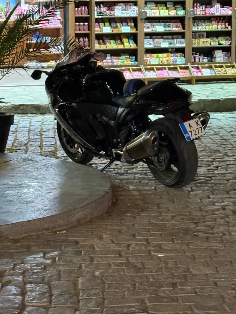 Suzuki Hayabusa, снимка 6 - Мотоциклети и мототехника - 52260418