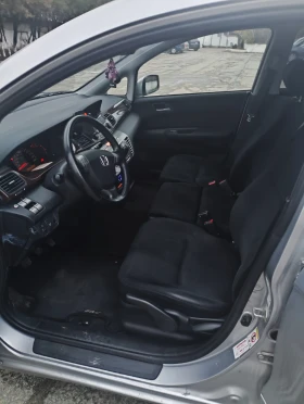 Honda Fr-v, снимка 10