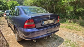Opel Vectra Седан, снимка 3