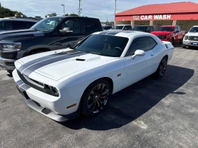 Dodge Challenger * SRT8 * CARFAX * БЕЗ ПЪРВОНАЧАЛНА ВНОСКА, снимка 10