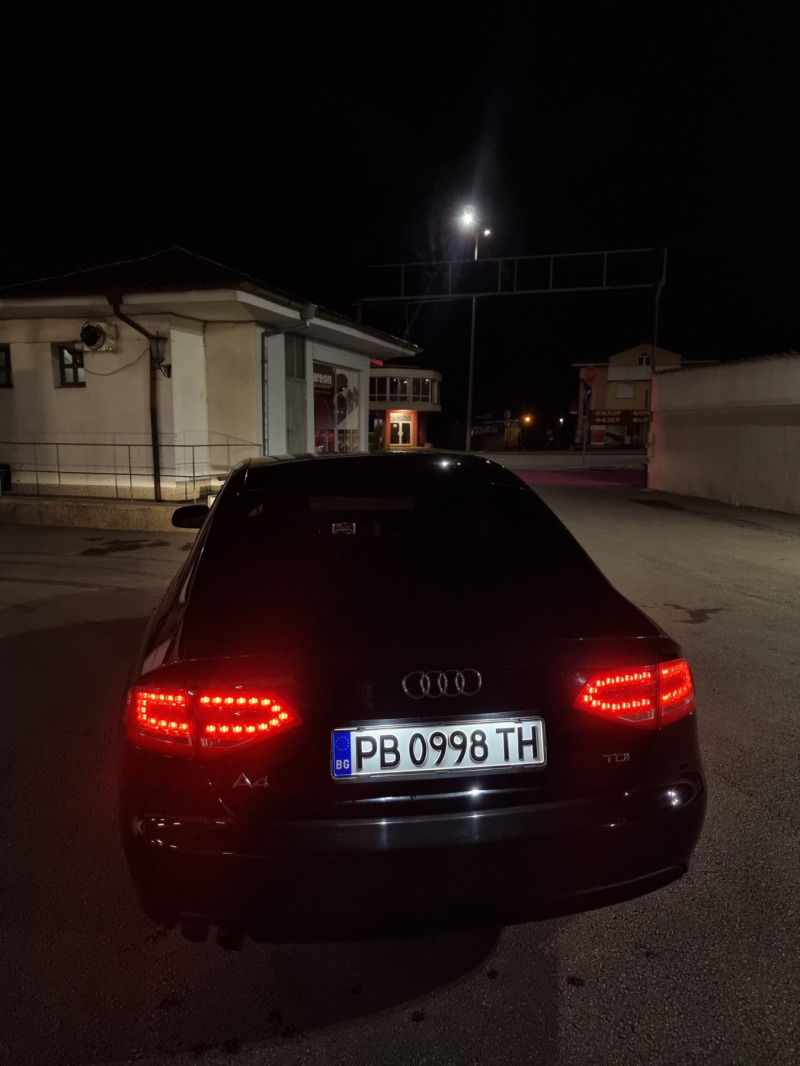 Audi A4 2.0 TDI , снимка 16 - Автомобили и джипове - 44846644