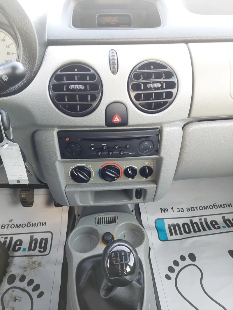 Renault Kangoo 1.2 16V Euro-4 , снимка 11 - Автомобили и джипове - 48550207