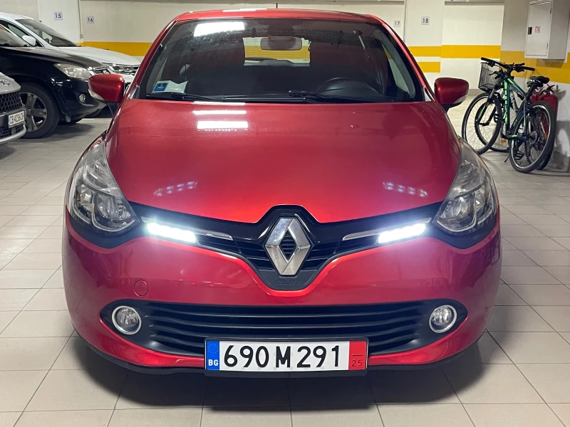 Renault Clio 1.5dCI Автоматик Навигация, снимка 4 - Автомобили и джипове - 48615160