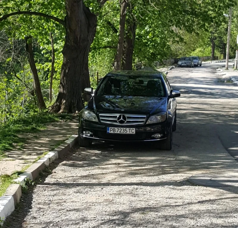 Mercedes-Benz C 220, снимка 7 - Автомобили и джипове - 49008606