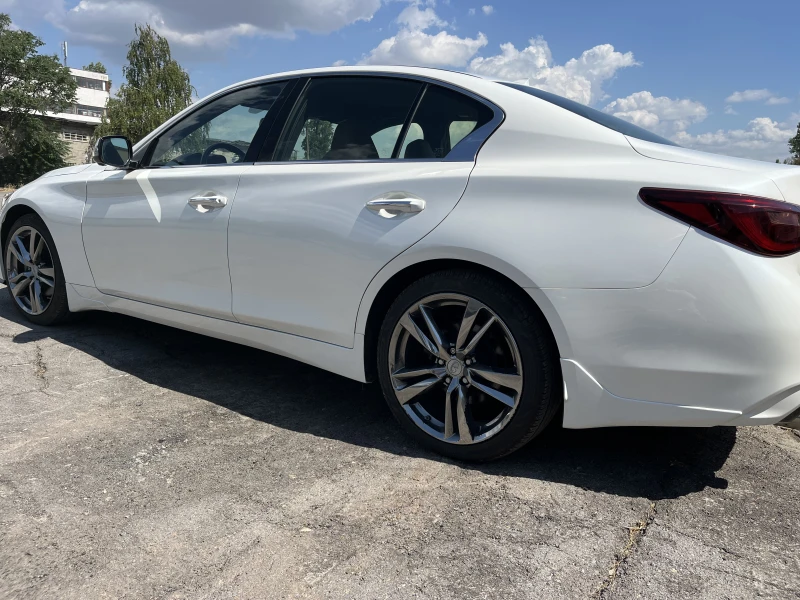 Infiniti Q50, снимка 5 - Автомобили и джипове - 51706110