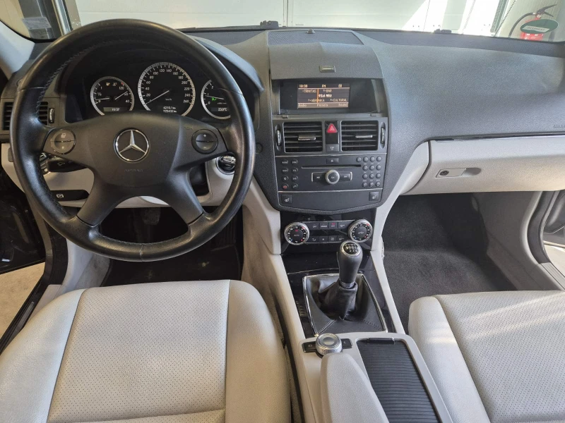 Mercedes-Benz C 200 OM 646 кожен салон