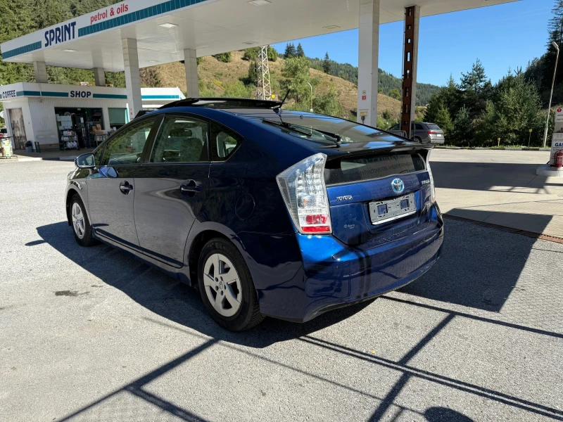 Toyota Prius СОЛАР* КОЖА* ГАЗ* НАВИ* HUD* НОВИ ГУМИ* , снимка 3 - Автомобили и джипове - 51573227