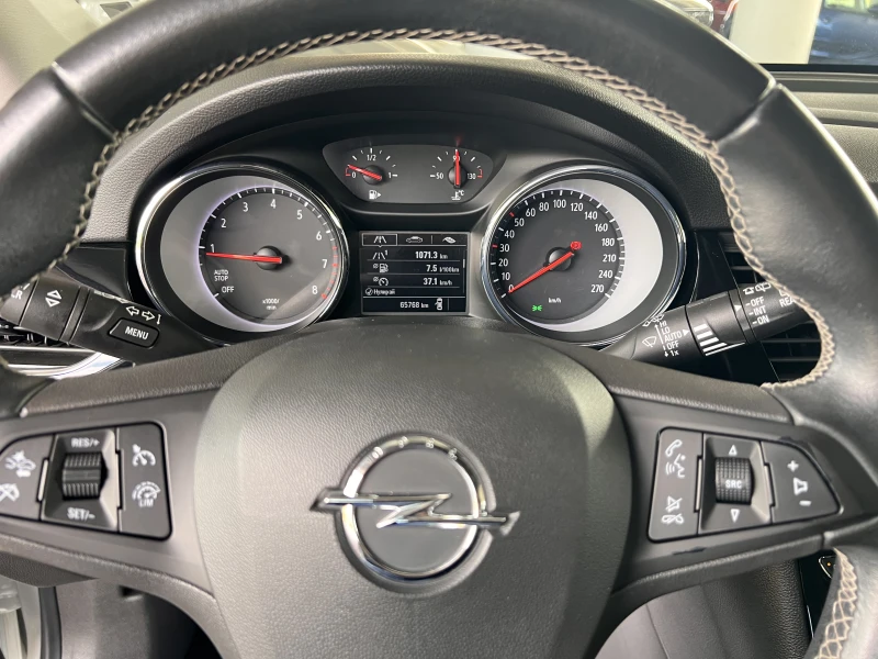 Opel Astra ELEGANCE/1.2TURBO/130K.C./6MT, снимка 8 - Автомобили и джипове - 52049143