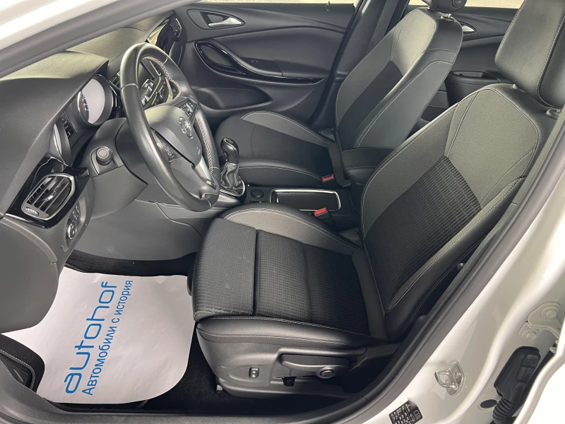 Opel Astra ELEGANCE/1.2TURBO/130K.C./6MT, снимка 10 - Автомобили и джипове - 52049143