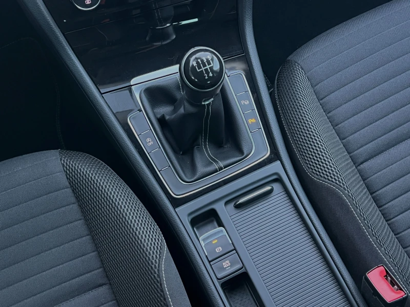 VW Golf 1.6TDi Cup 146000km 146000km 146000km, снимка 10 - Автомобили и джипове - 52406925