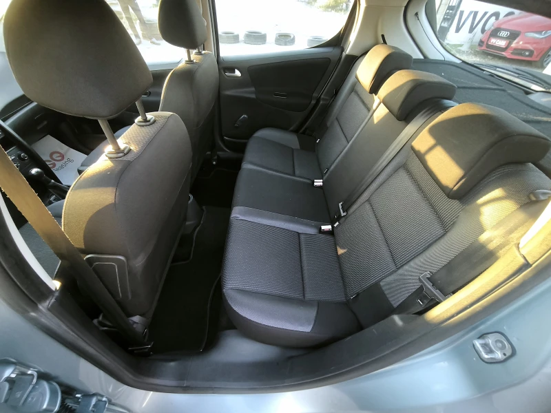 Peugeot 207 1.6hdi FACELIFT, снимка 14 - Автомобили и джипове - 52426819