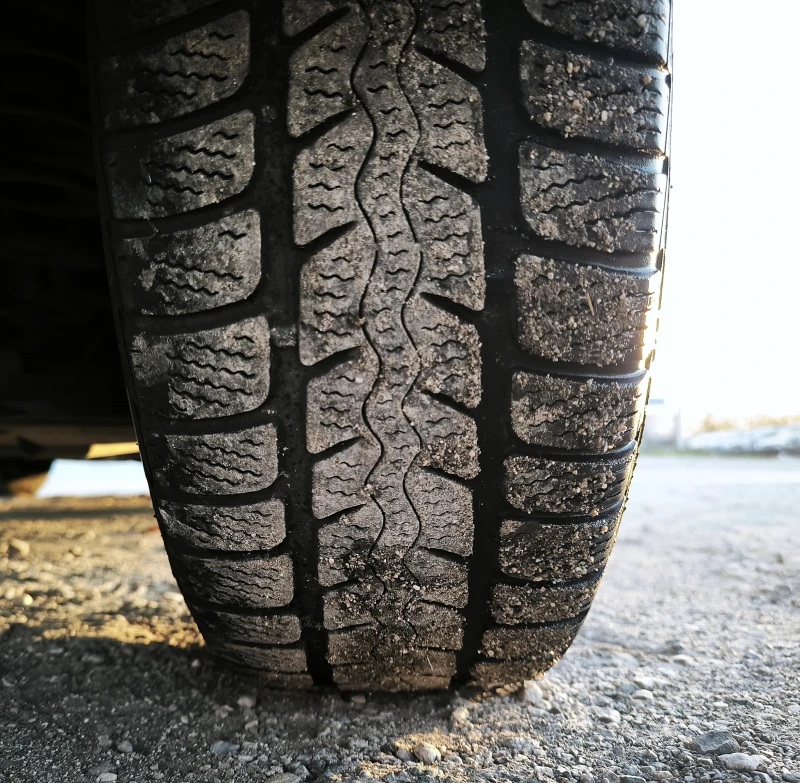 Peugeot 207 1.6hdi FACELIFT, снимка 17 - Автомобили и джипове - 52426819