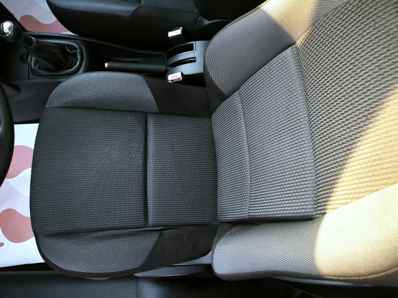 Peugeot 207 1.6hdi FACELIFT, снимка 12 - Автомобили и джипове - 52426819