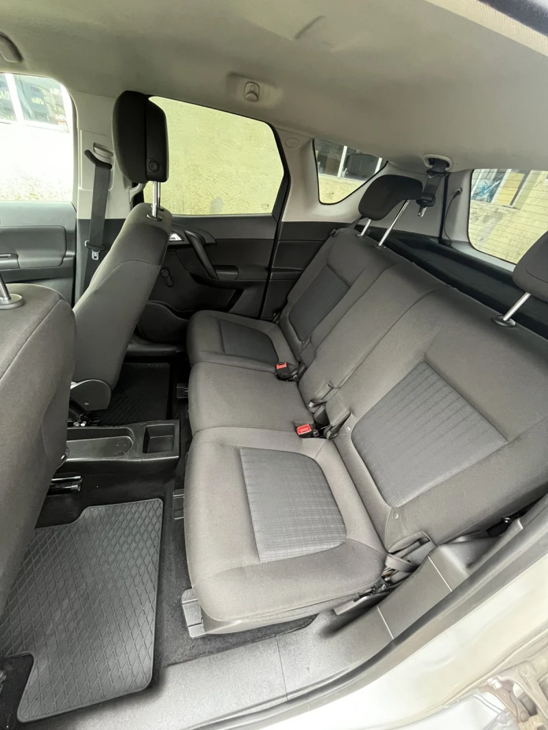 Opel Meriva 1.3CDTi, снимка 8 - Автомобили и джипове - 52696321