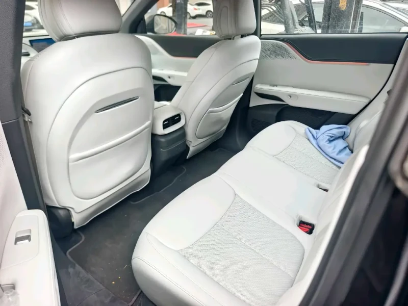 Xpeng G6 Long Range MAX Tech Edition , снимка 5 - Автомобили и джипове - 52858632