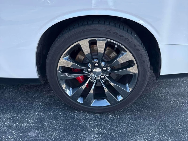 Dodge Challenger * SRT8 * CARFAX * БЕЗ ПЪРВОНАЧАЛНА ВНОСКА, снимка 7 - Автомобили и джипове - 53124888