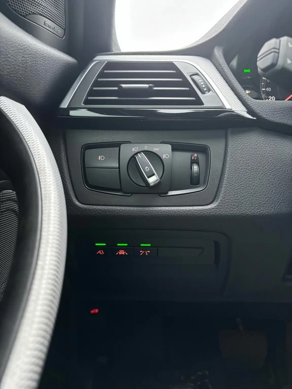 BMW 340 * xDrive * CARFAX * СЛЕДЕНЕ НА ЛЕНТИТЕ* ПОДГРЕВ*  - изображение 10