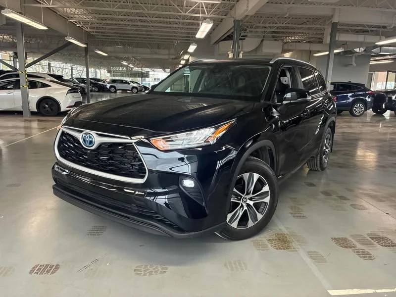 Toyota Grand Highlander HYBRID * ЧЕРЕН САЛОН * 8 МЕСТА * CARFAX * 