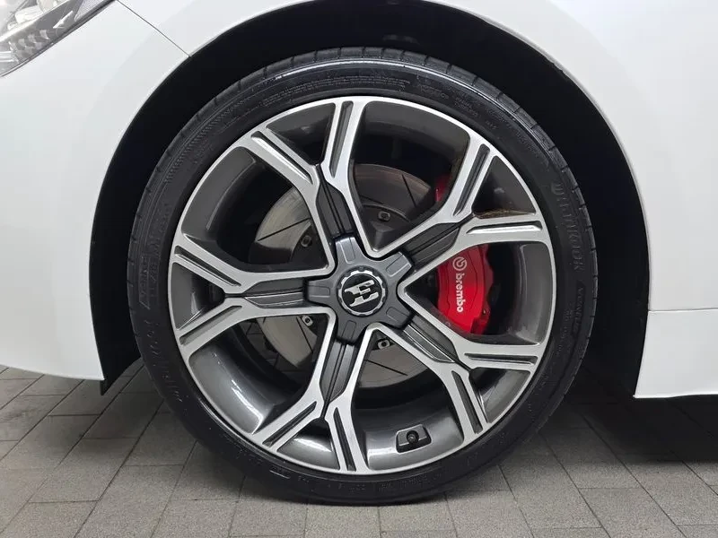 Kia Stinger 3.3 TURBO AWD GT, снимка 5 - Автомобили и джипове - 56305016
