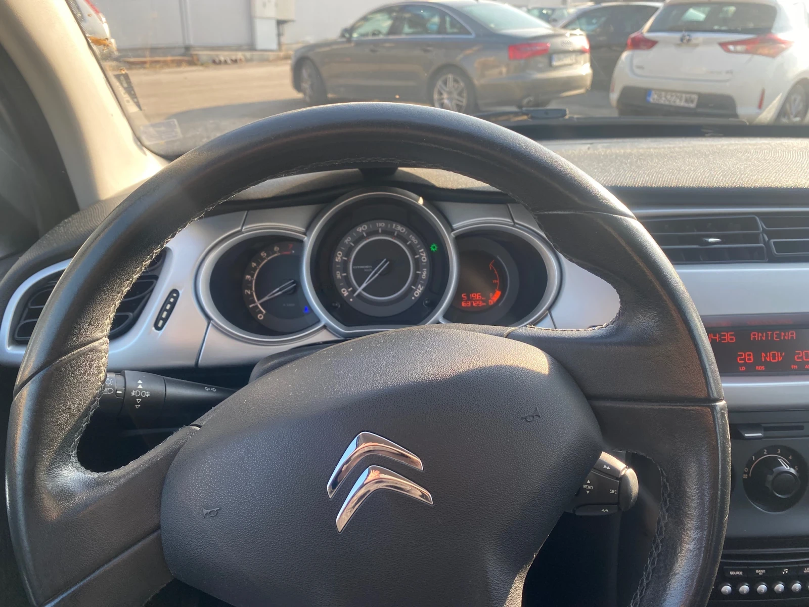 Citroen C3 1.2 бензин  - изображение 10