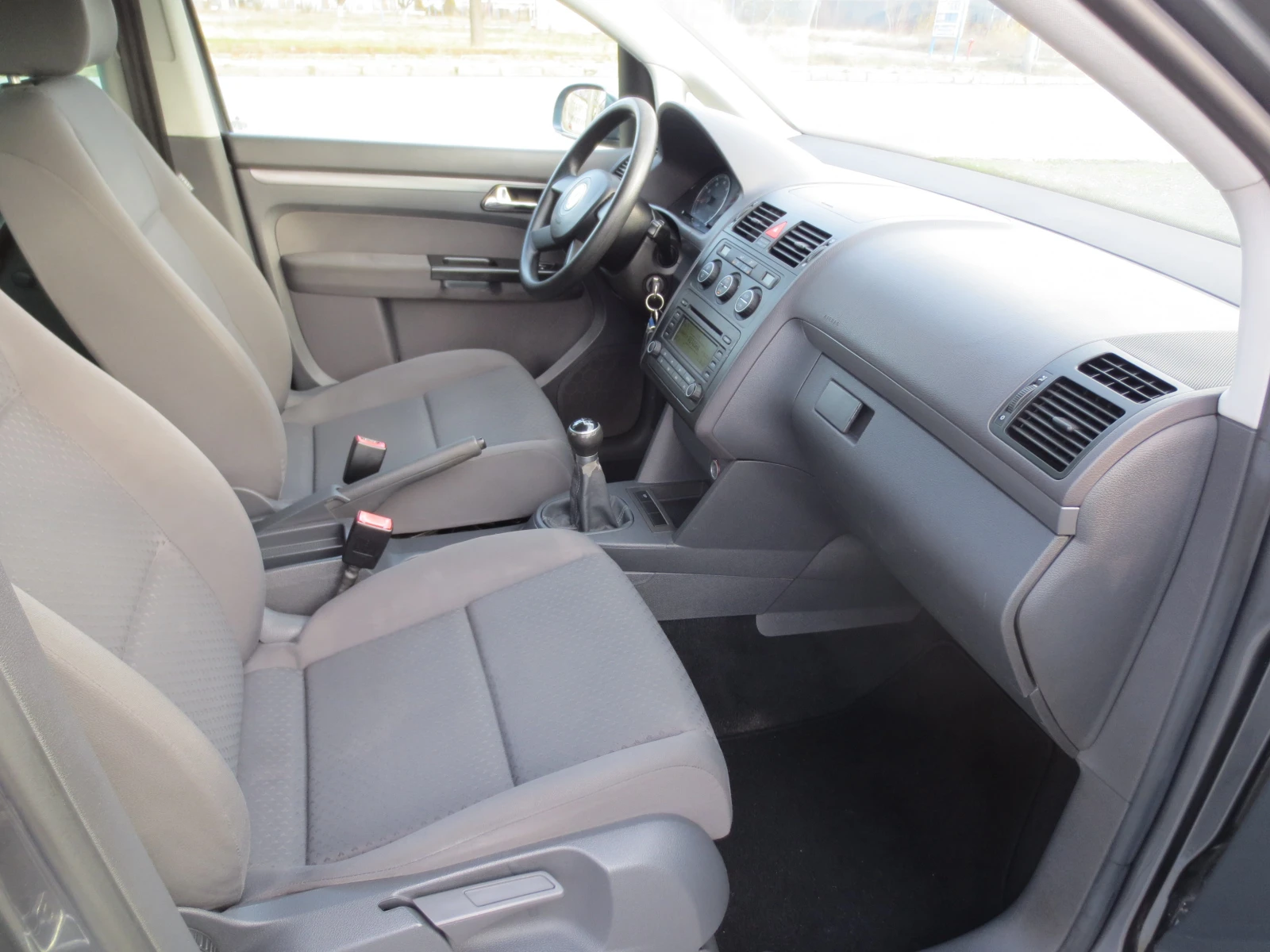 VW Touran 1.6 i * ГАЗ*  | Mobile.bg — изображение 14