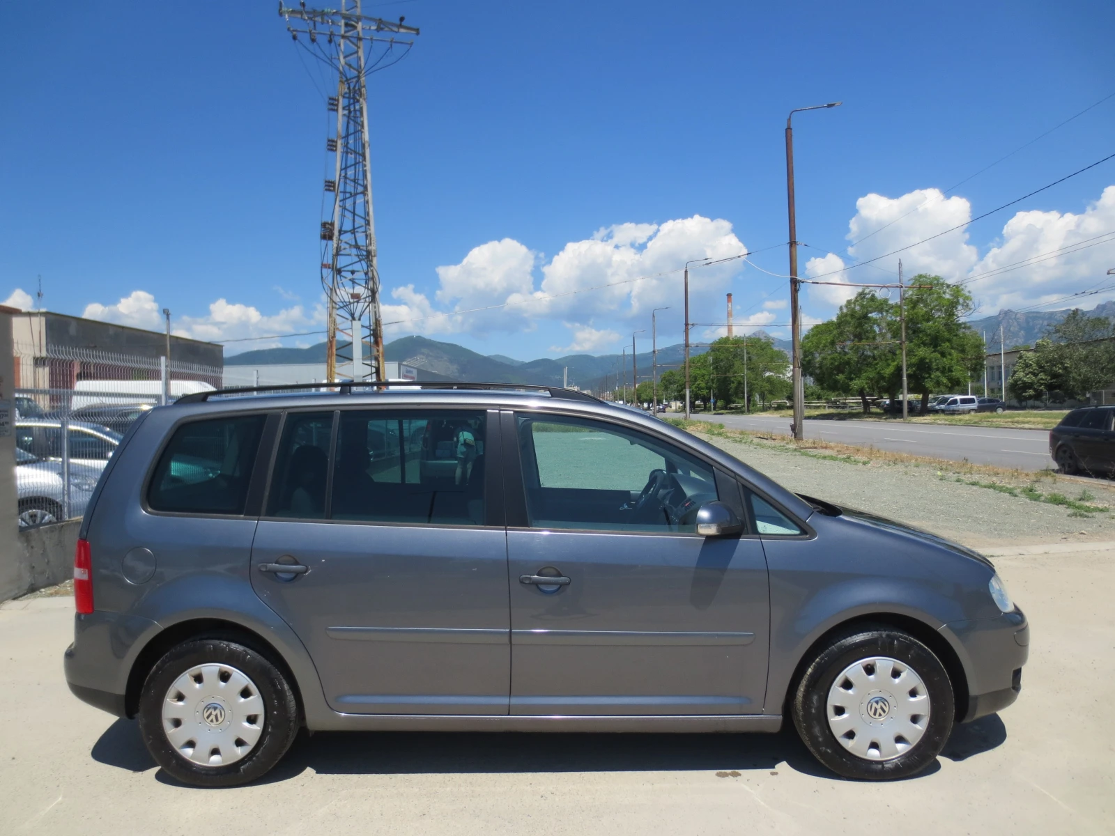 VW Touran 1.6 i * ���*  | Mobile.bg � ����������� 4
