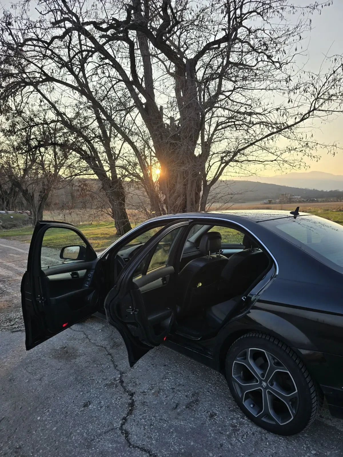 Mercedes-Benz C 220  - изображение 7