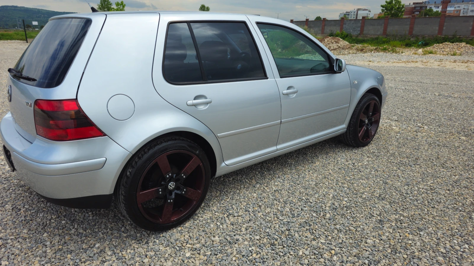 VW Golf 1.9TDI HIGHlINE - изображение 7