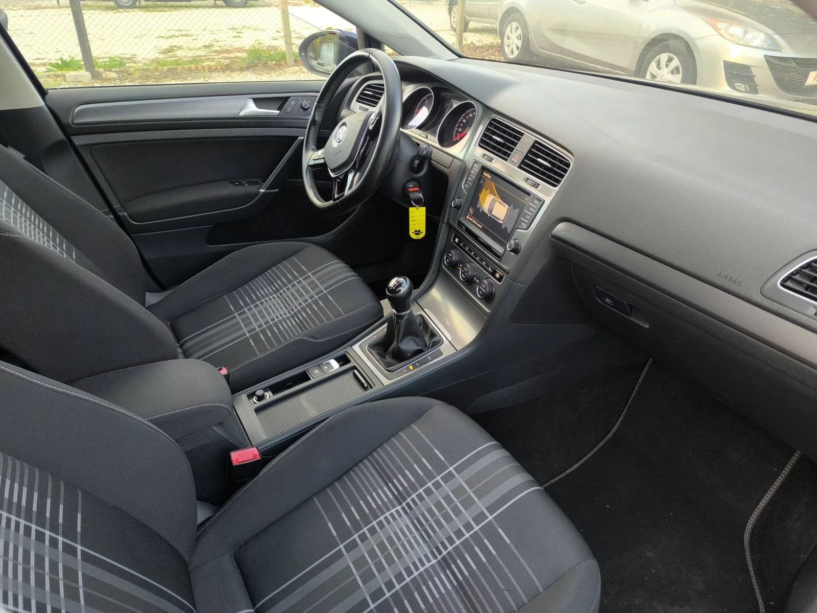 VW Golf 2.0 TDI 150k.c. - изображение 6