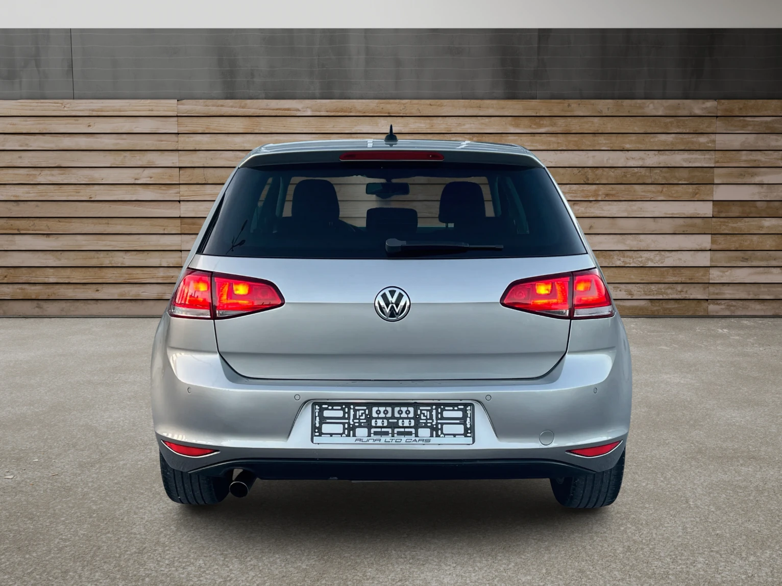 VW Golf 1.6TDi Cup 146000km 146000km 146000km - изображение 5