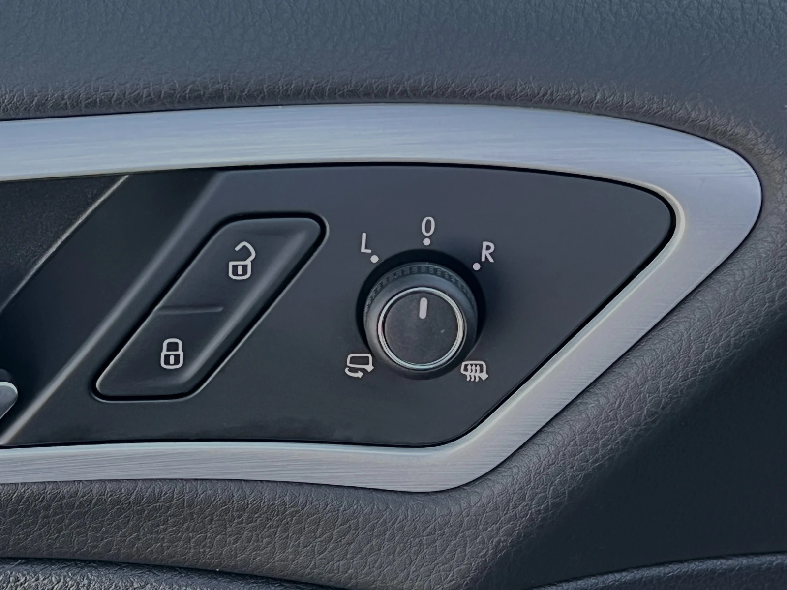 VW Golf 1.6TDi Cup 146000km 146000km 146000km | Mobile.bg   11