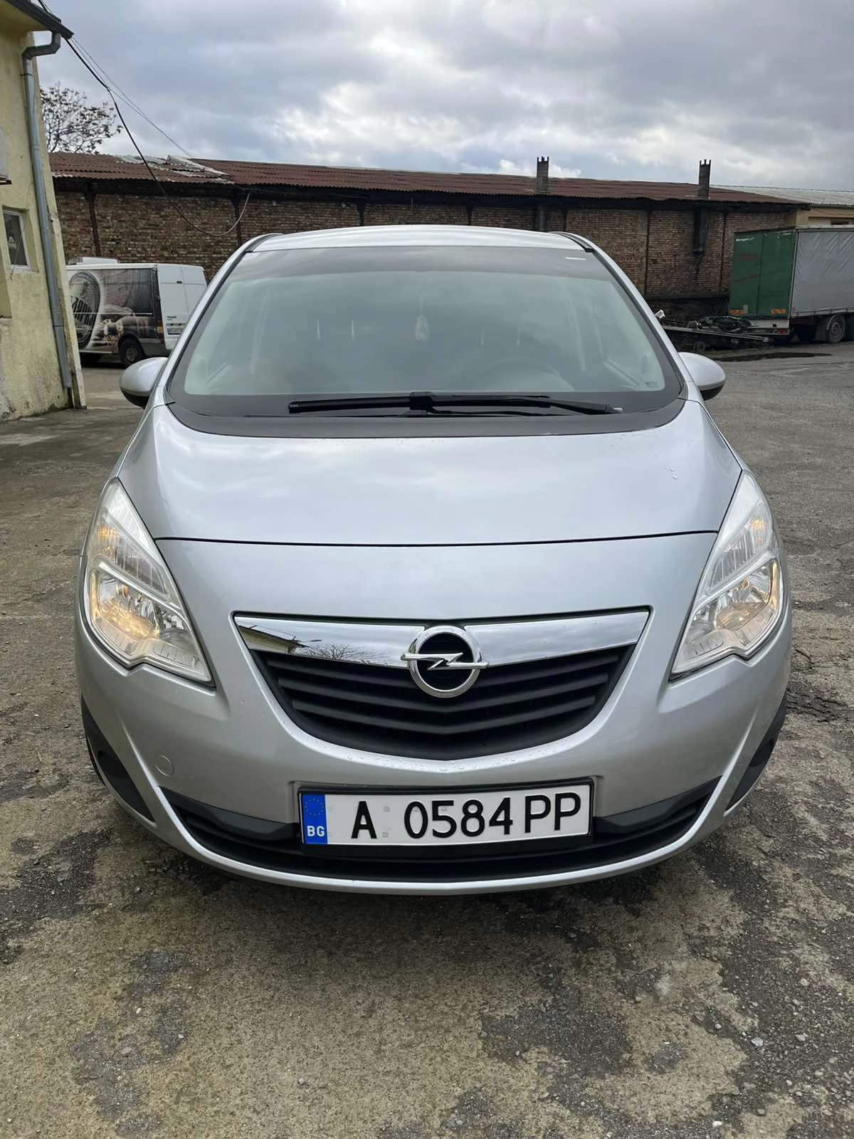 Opel Meriva 1.3CDTi - изображение 6